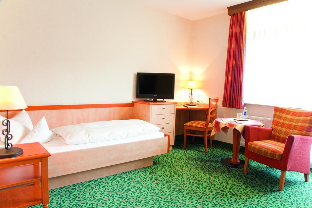 Landkomfort Hotel Elsenmann 빌링겐 객실 사진