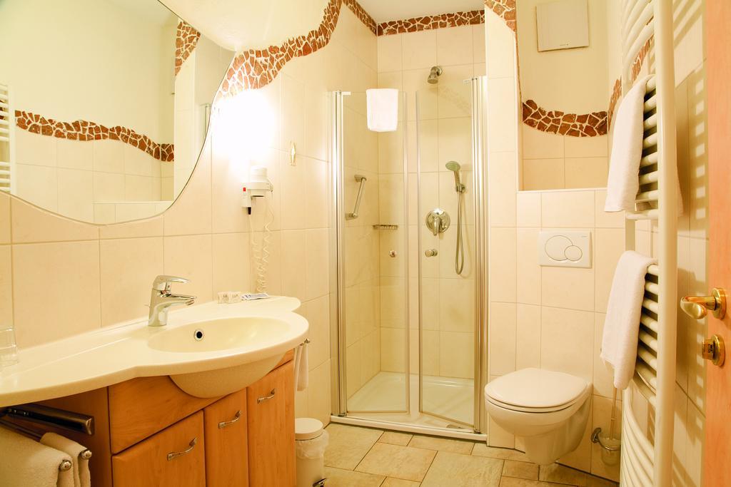 Landkomfort Hotel Elsenmann 빌링겐 객실 사진
